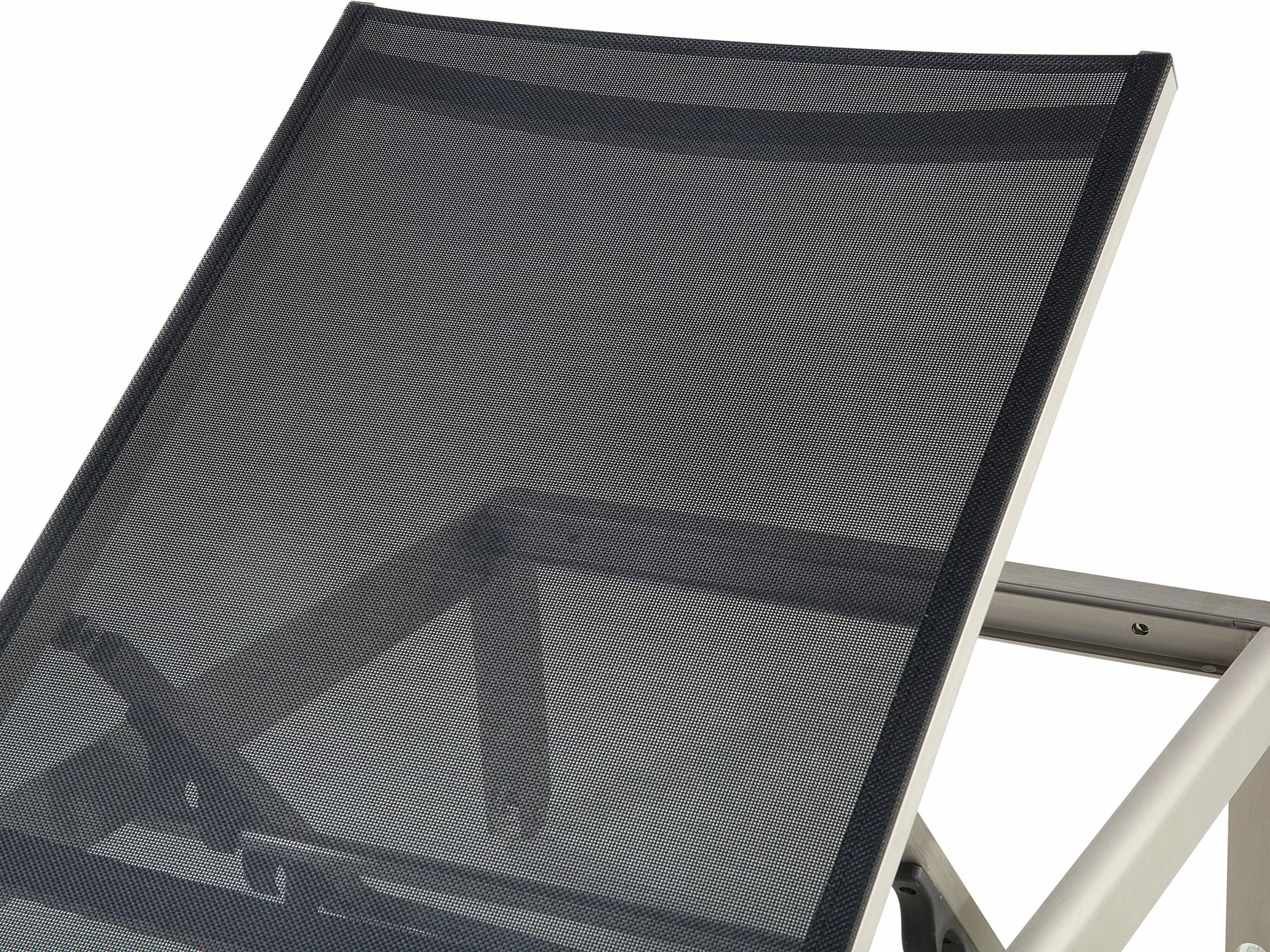 Beliani Musta Aurinkotuoli FOSSATO 8 Beliani Musta Aurinkotuoli FOSSATO - Image 8