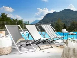 Beliani Harmaa Aurinkotuoli Valkoharmaalla Kankaalla LOCRI -Ulkokalusteet shop undef src sa picid 745459 type whitesh image scaled