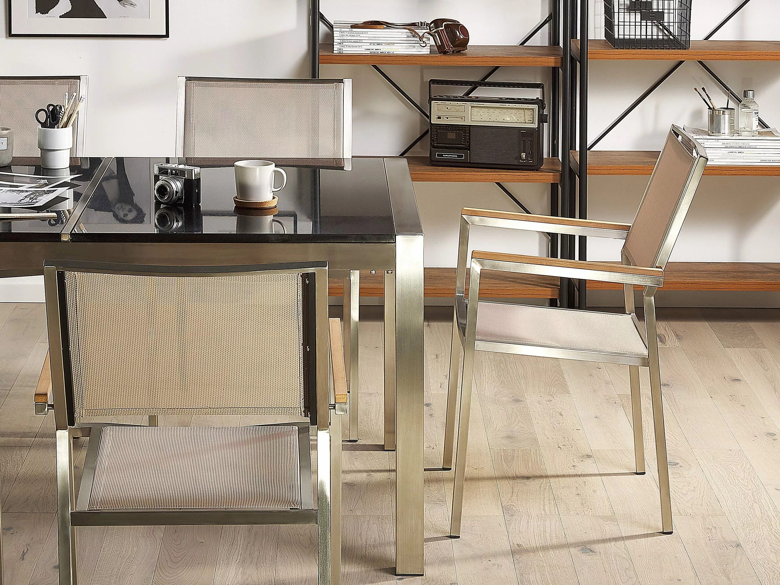 Beliani 6-istuttava Ulkoruokailuryhmä Lasitaso Tekstiilituolit Valkoinen/beige GROSSETO - Image 6