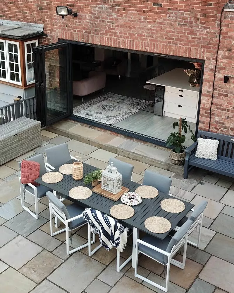 Beliani Puutarhapöytäryhmä Jatkettava Pöytä Ja 6 Tuolia PANCOLE - Image 4