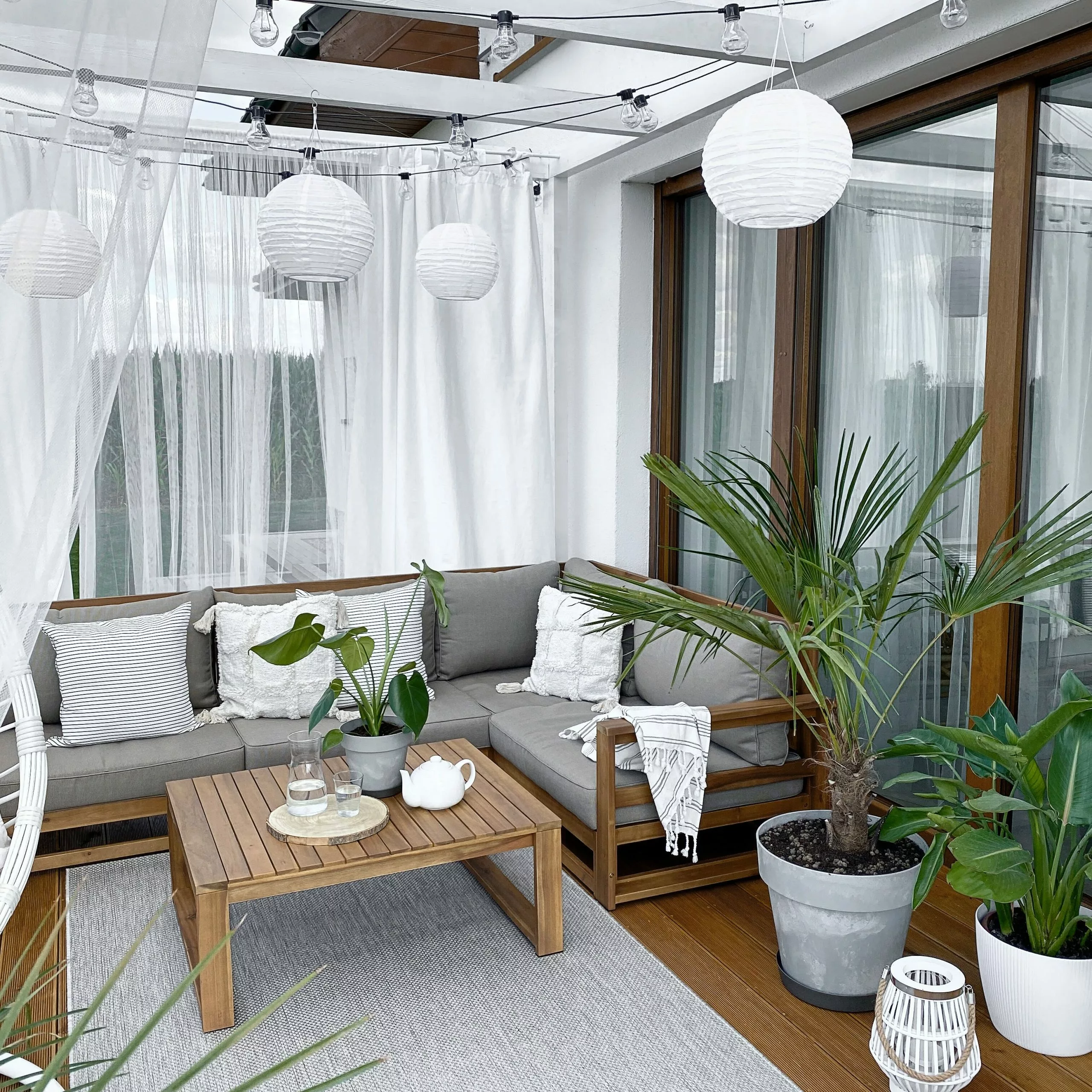 Beliani 4-istuttava Ulkosohvaryhmä Akasiapuu Oikeak. Ruskeanharmaa TIMOR 6 Beliani 4-istuttava Ulkosohvaryhmä Akasiapuu Oikeak. Ruskeanharmaa TIMOR - Image 6