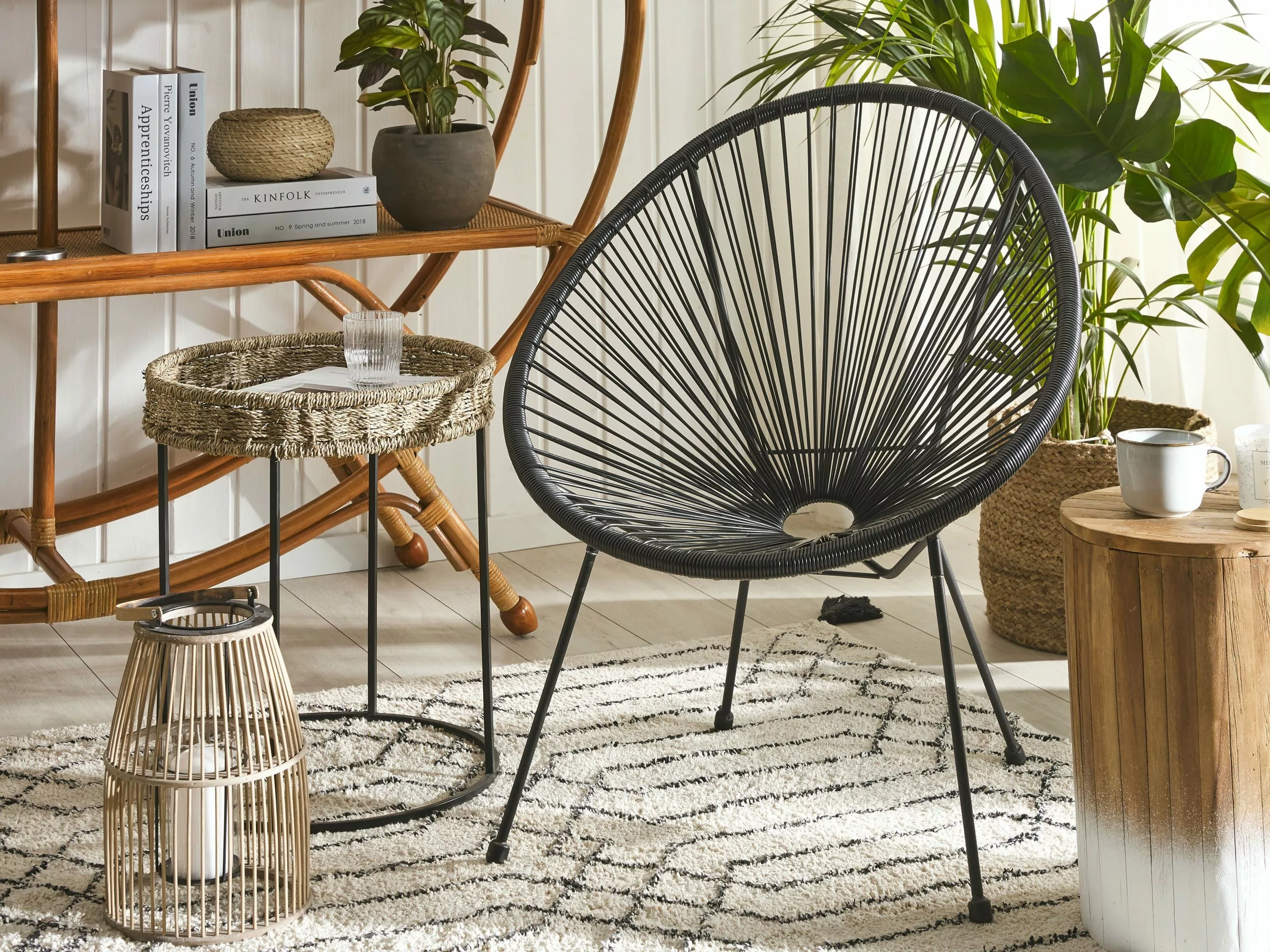 Beliani Narutuoli Polyrottinki Musta ACAPULCO II - Image 7