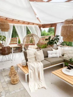 Beliani Puutarhasohva Ja Sohvapöytä POSITANO 19 Beliani Puutarhasohva Ja Sohvapöytä POSITANO -Ulkokalusteet shop undef src sa picid 809759 type whitesh image 1 scaled