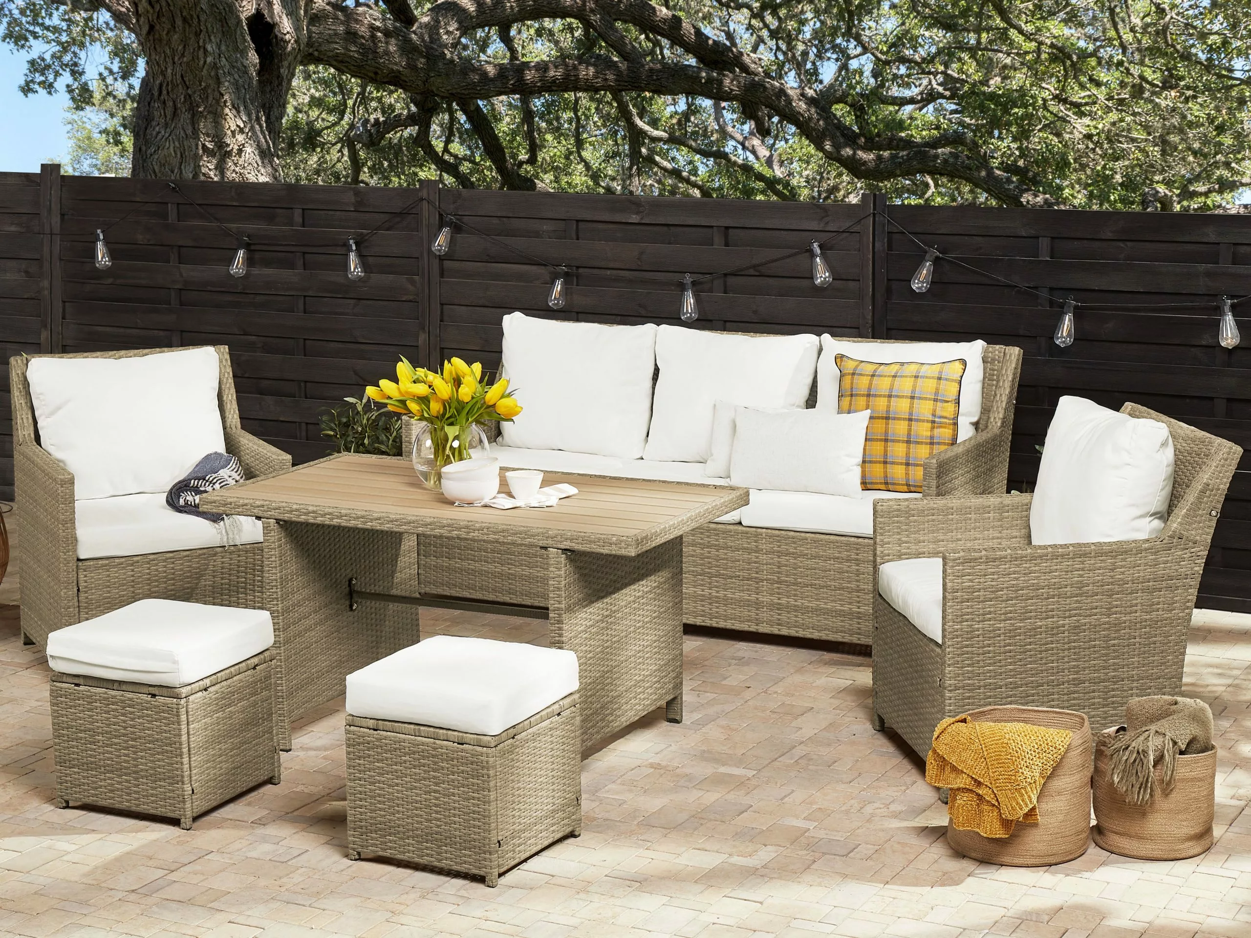 Beliani 5-istuttava Ulkosohvaryhmä Polyrottinki Ruskea FONTI - Image 2