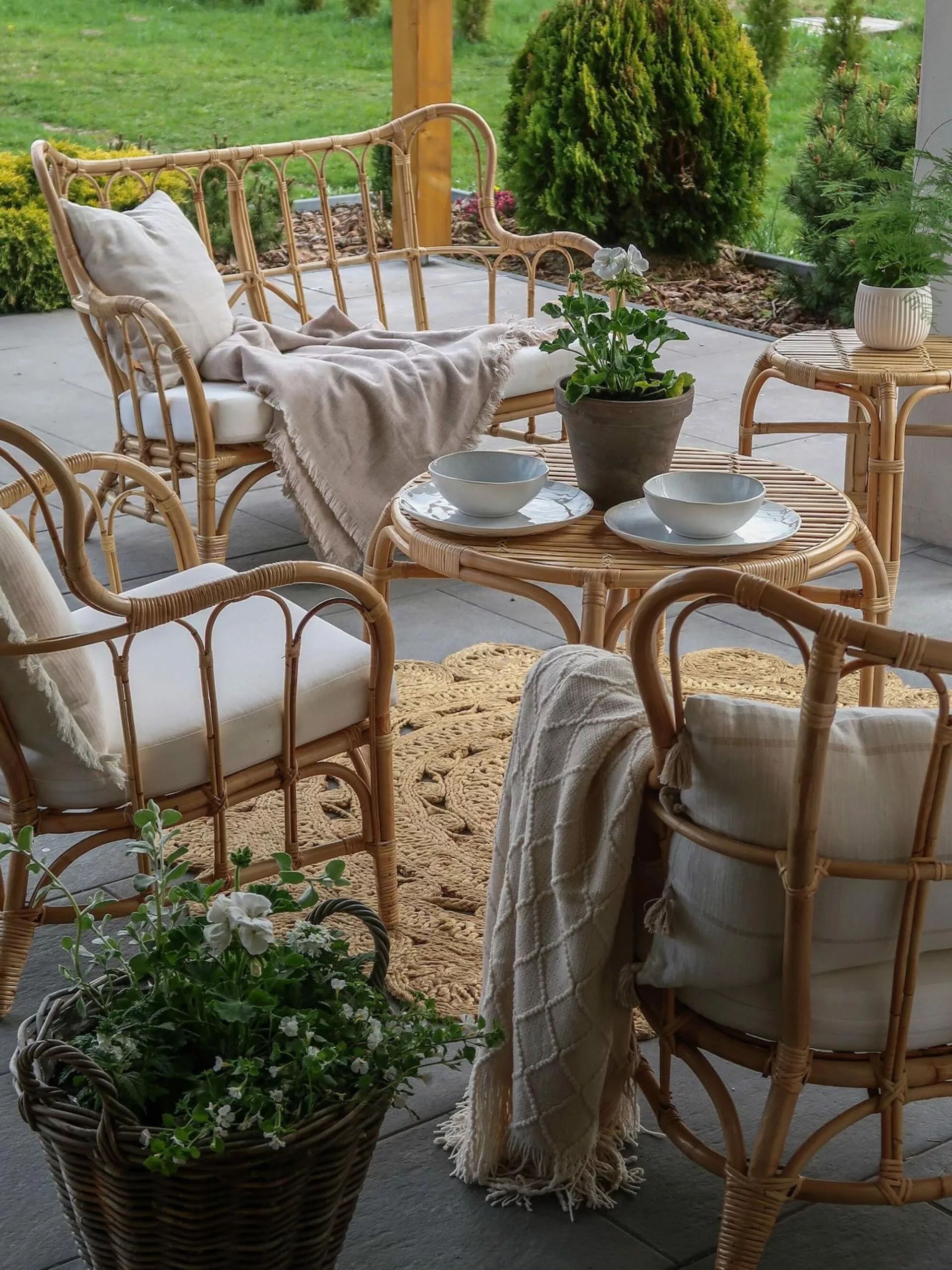 Beliani 4-istuttava Ulkosohvaryhmä Rottinki Luonnonväri BRINDISI 7 Beliani 4-istuttava Ulkosohvaryhmä Rottinki Luonnonväri BRINDISI - Image 7