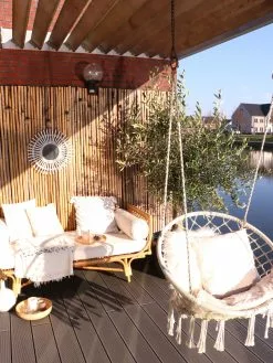 Beliani Puutarhapenkki Rottinkinen Beigellä Tyynyllä BALLAO -Ulkokalusteet shop undef src sa picid 822809 type whitesh image scaled