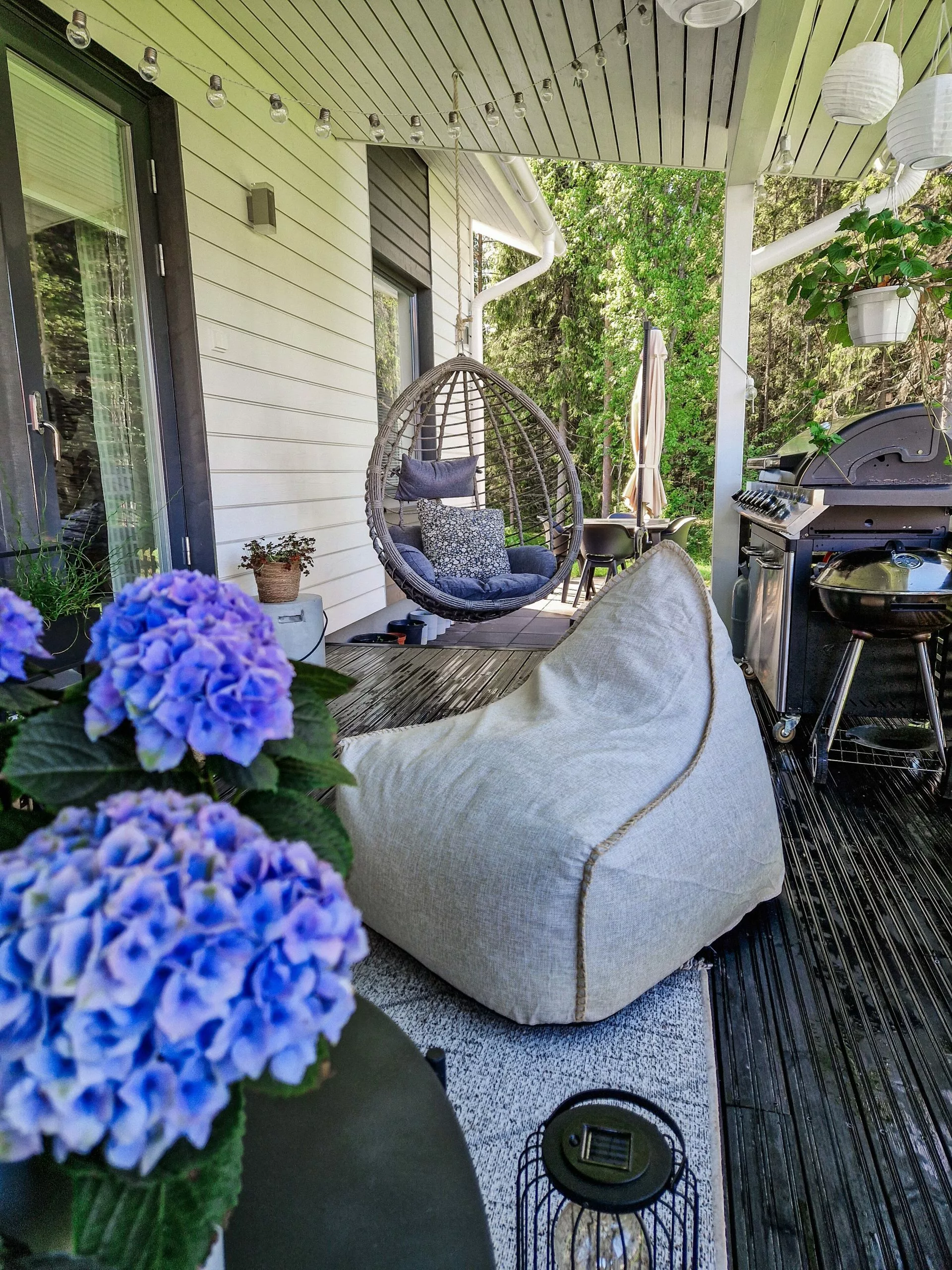 Beliani Riipputuoli Rottinkia Harmaa TOLLO 3 Beliani Riipputuoli Rottinkia Harmaa TOLLO - Image 3