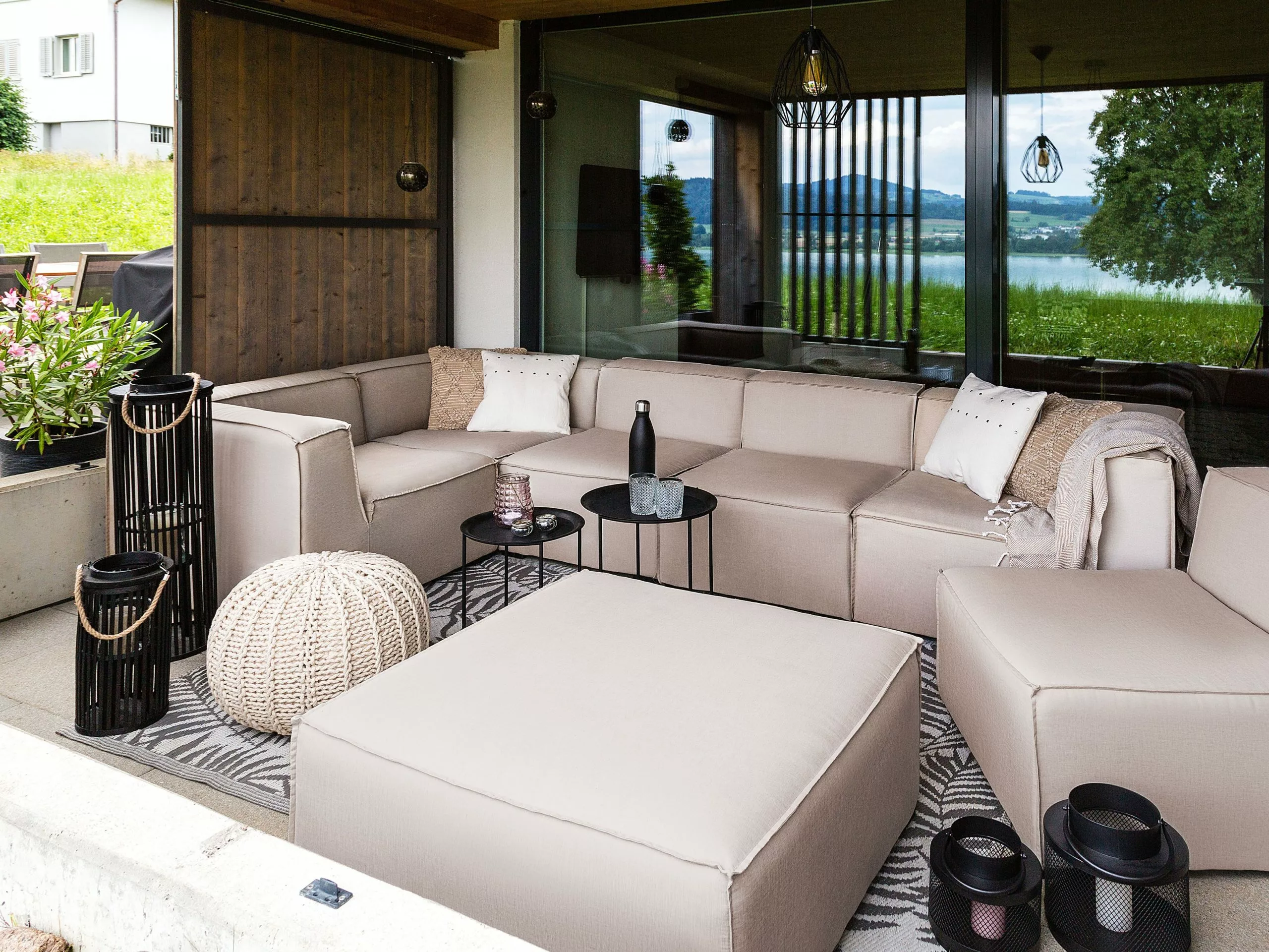 Beliani 7-istuttava Ulkosohva Kangas Oikeak. Beige AREZZO 5 Beliani 7-istuttava Ulkosohva Kangas Oikeak. Beige AREZZO - Image 5