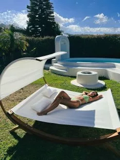 Beliani Aurinkovuode Luonnonvalkoinen Katoksella TERAMO 19 Beliani Aurinkovuode Luonnonvalkoinen Katoksella TERAMO -Ulkokalusteet shop undef src sa picid 828124 type whitesh image scaled