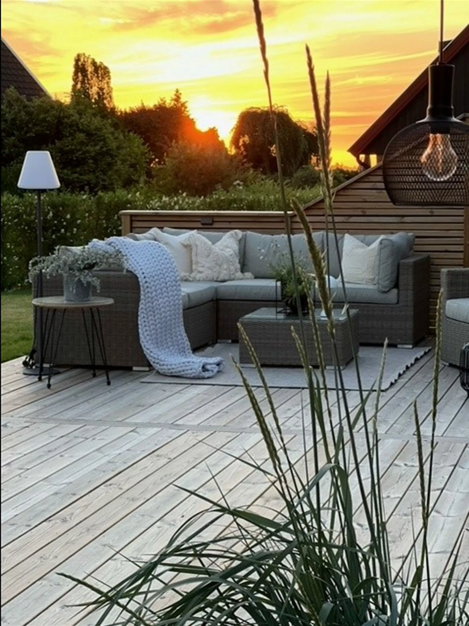 Beliani 6-istuttava Ulkosohvaryhmä Polyrottinki Vasenk. Ruskea CONTARE II 6 Beliani 6-istuttava Ulkosohvaryhmä Polyrottinki Vasenk. Ruskea CONTARE II - Image 6