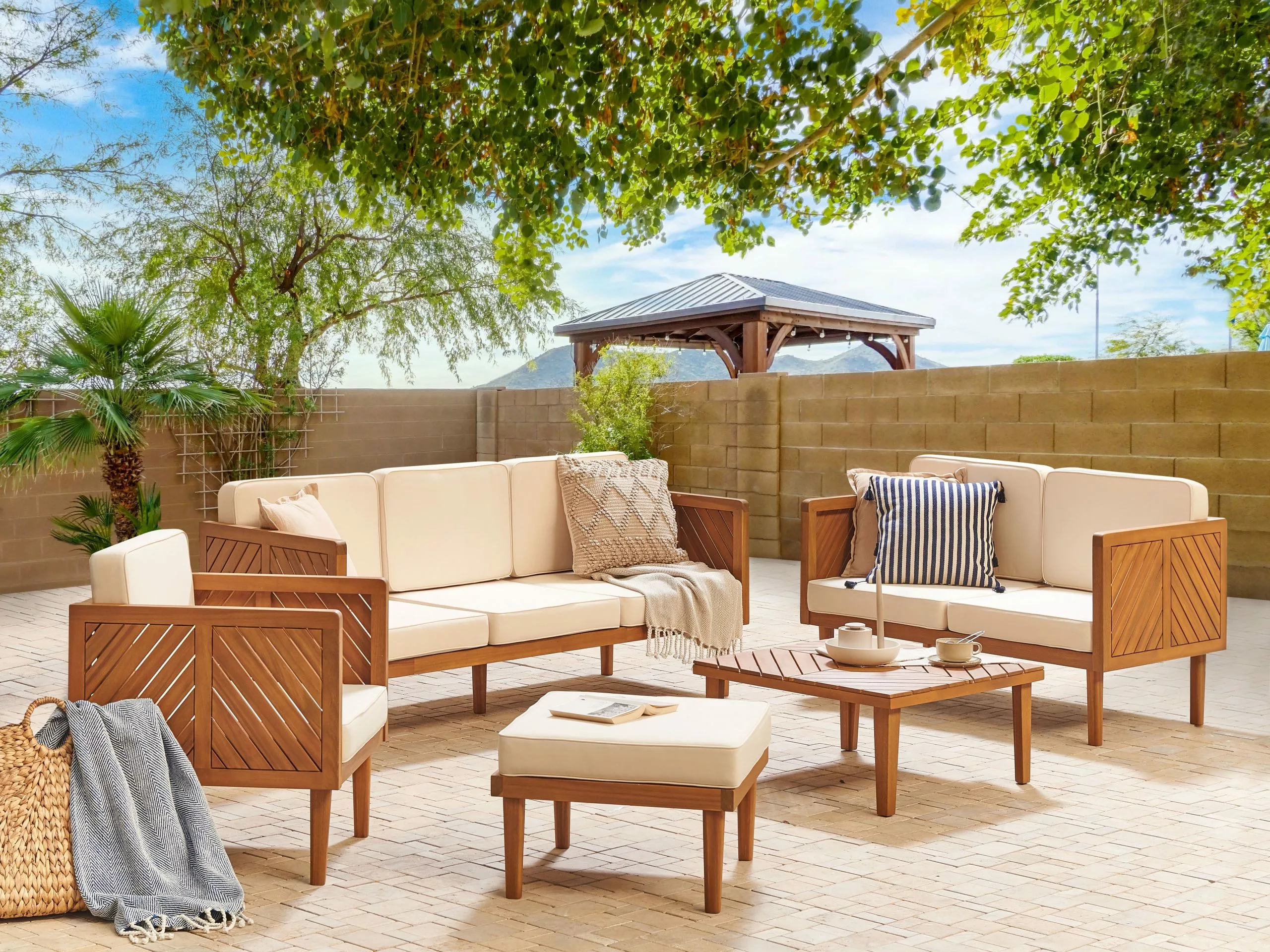 Beliani 6-istuttava Ulkosohvaryhmä Akasiapuu Valkoinen BARATTI 2 Beliani 6-istuttava Ulkosohvaryhmä Akasiapuu Valkoinen BARATTI - Image 2