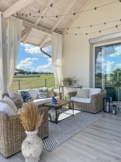 Beliani Ulkosohvasetti Rottinkinen Vaalea ARDEA -Ulkokalusteet shop undef src sa picid 834439 type whitesh image 2 scaled