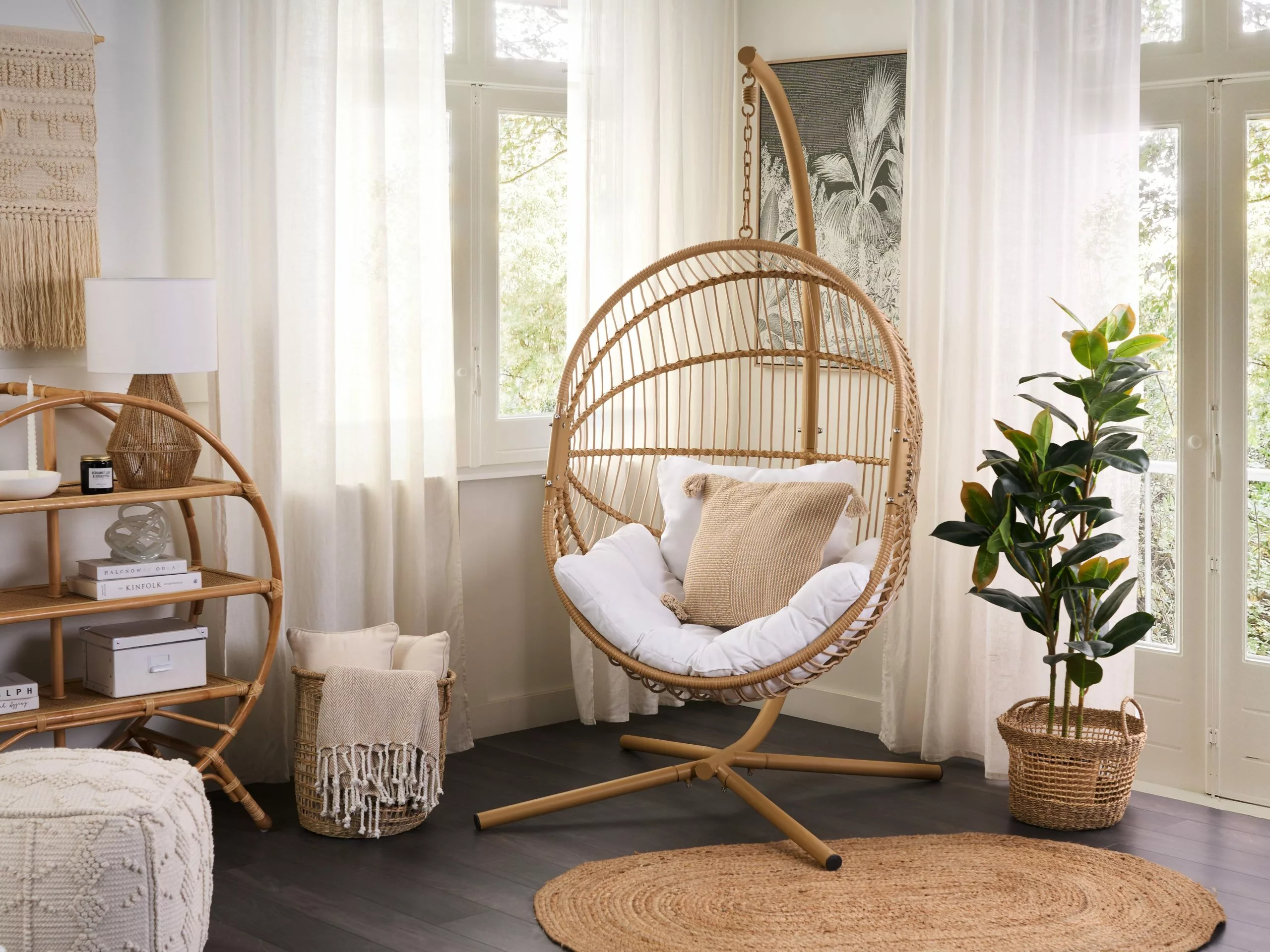 Beliani Riipputuoli Jalustalla Polyrottinki Beige ACRI - Image 3